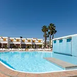 Las Brisas